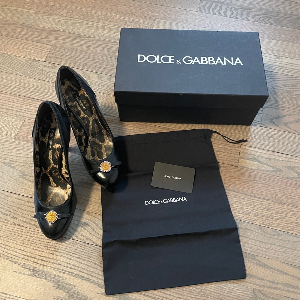 Authentic Dolce and Gabbana black hells size 38
